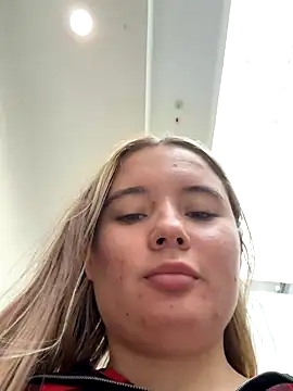 Snapshot of StephanieMur chatting on 09/09/25, 06:24 StephanieMur online show from 09/09/25, 06:24