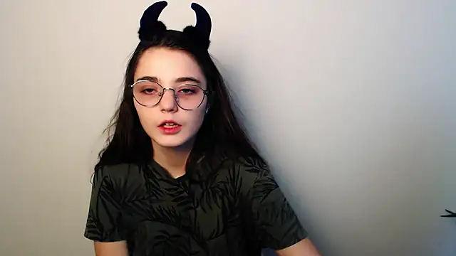 Sun Shine   online show from 12/03/25, 07:16