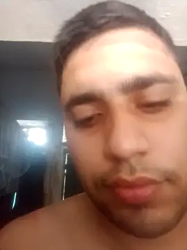 Desirock001 online show from 04/28/26, 02:38