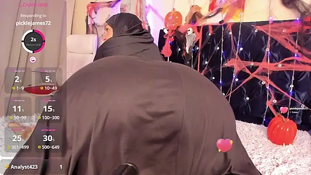 Dana-Alabi online show from 10/25/25, 03:14