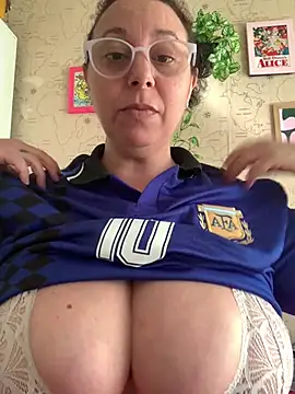 LupeLok online show from 07/16/26, 04:24