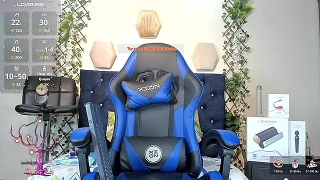 Snapshot of _taylor_black chatting on 11/10/25, 08:30 taylor black online show from 11/10/25, 08:30