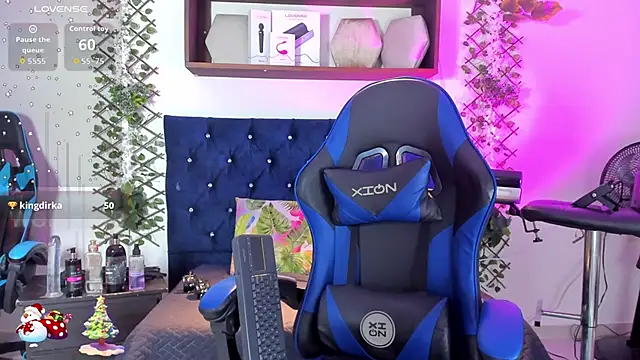 Snapshot of _taylor_black chatting on 12/01/25, 09:09 taylor black online show from 12/01/25, 09:09