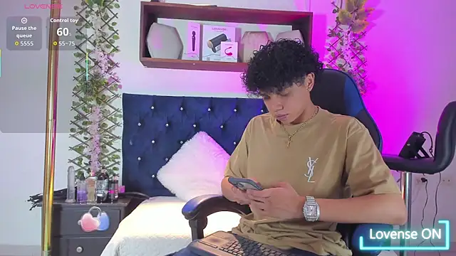 Snapshot of _taylor_black chatting on 01/05/26, 07:50 taylor black online show from 01/05/26, 07:50