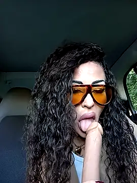 ASSERINAAA online show from 10/28/25, 09:02