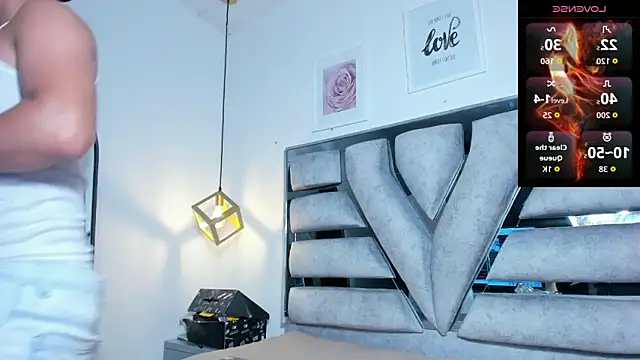 lianfox  online show from 04/08/26, 12:49