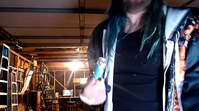 Snapshot of thejuicybacon chatting on 10/14/25, 10:05 thejuicybacon online show from 10/14/25, 10:05