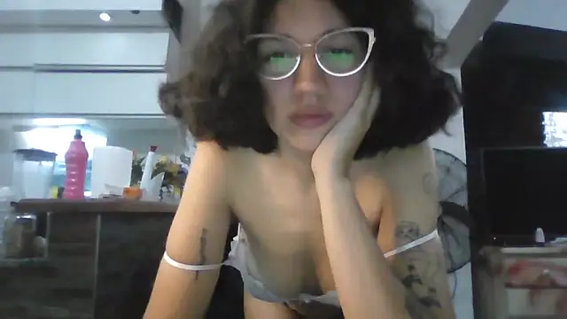 loliporomero online show from 11/02/25, 01:30