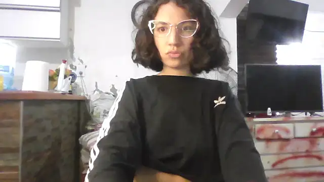 loliporomero online show from 11/05/25, 01:05