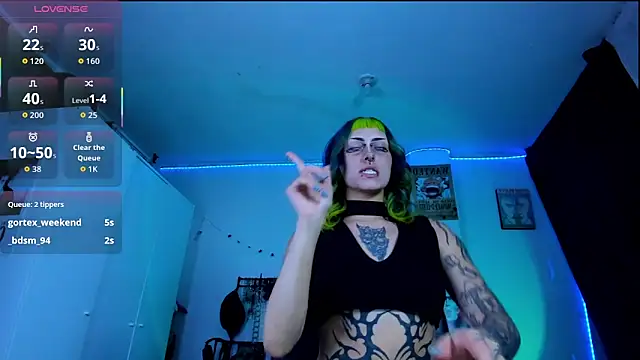 kattusauruss online show from 04/11/26, 12:59