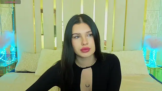 Neyla Charm online show from 10/27/25, 01:48