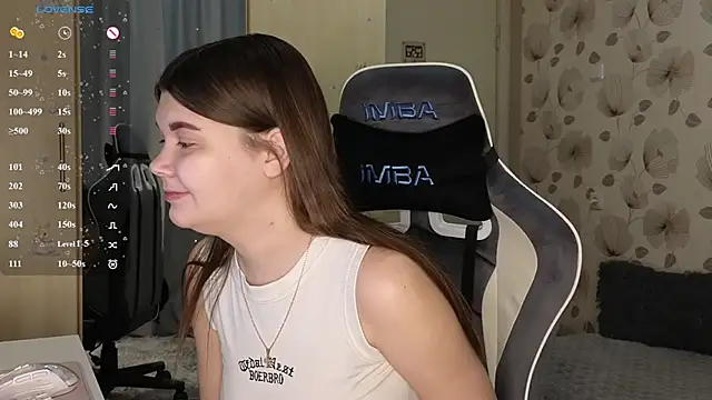  cute ice online show from 03/17/26, 05:44