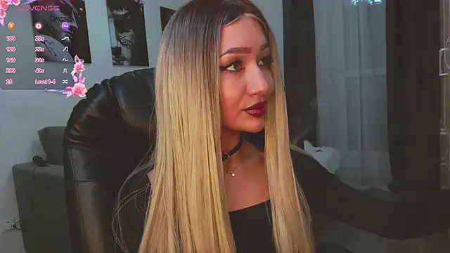 Lisa Shultz online show from 11/24/25, 01:44