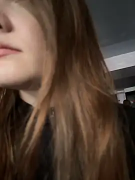 MichelleRoux online show from 09/09/25, 10:37