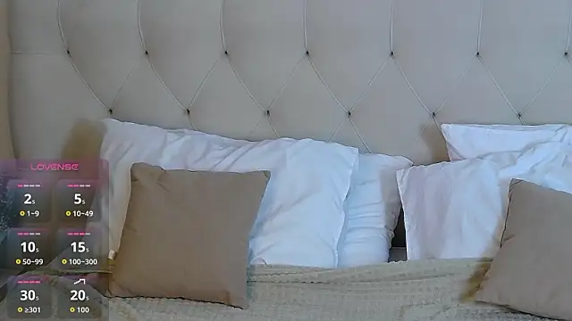 MichelleRoux online show from 03/05/26, 02:46