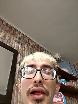 moorejhosua online show from 09/23/25, 10:13