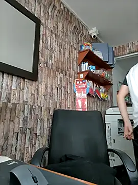 moorejhosua online show from 09/24/25, 07:39