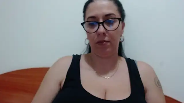 jollene online show from 12/03/25, 02:04