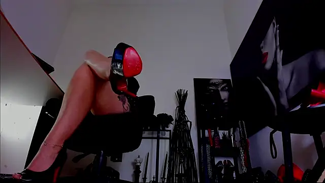 demisweet online show from 02/25/26, 08:02