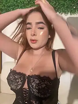 Amy ruizz online show from 11/13/25, 09:52