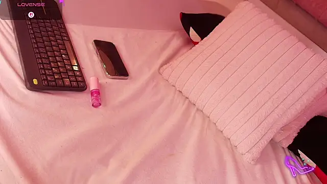 MylaDreams online show from 07/14/26, 10:21