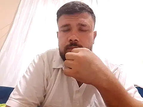 Snapshot of nihattttttttttttttt chatting on 09/08/25, 03:33 nihattttttttttttttt online show from 09/08/25, 03:33