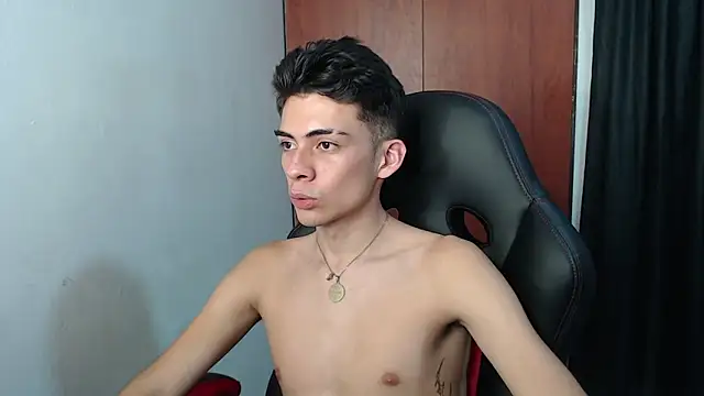 Rimuru17 online show from 04/05/26, 02:20