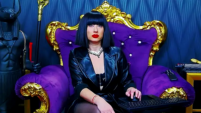 LaraMaeve online show from 10/20/25, 05:08