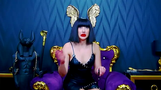 LaraMaeve online show from 12/14/25, 06:19