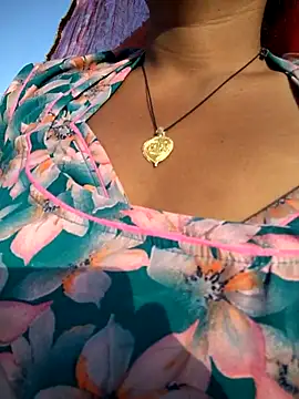 aunty sumy online show from 04/21/26, 01:42