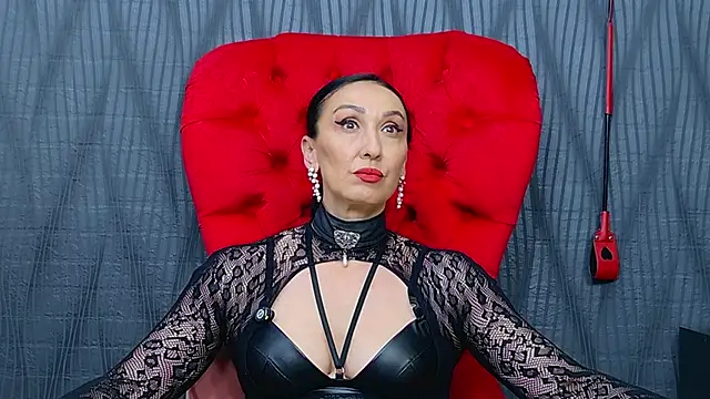 Snapshot of MistressDora chatting on 07/02/26, 06:19 MistressDora online show from 07/02/26, 06:19