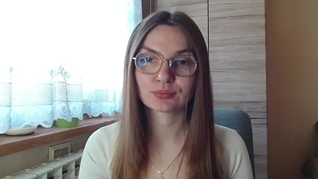 LooveELLYx online show from 11/07/25, 07:41