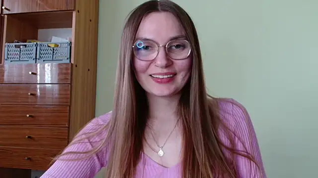 LooveELLYx online show from 03/23/26, 02:32