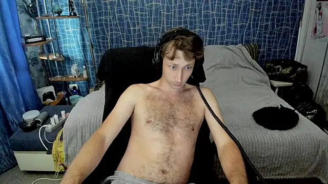 CuteBoy228 online show from 07/28/26, 03:21