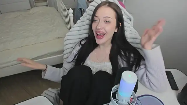 Snapshot of saadnesstyan chatting on 03/09/26, 01:48 saadnesstyan online show from 03/09/26, 01:48