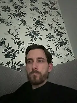 Snapshot of Big8inchUncutCock chatting on 06/18/26, 12:09 Big8inchUncutCock online show from 06/18/26, 12:09