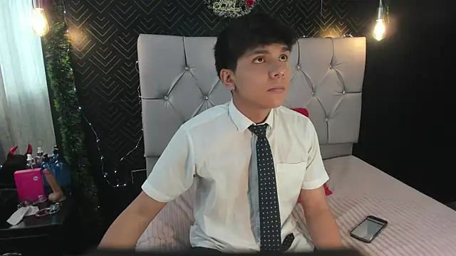 Thiago Kozak online show from 11/26/25, 01:56