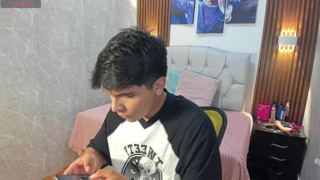 Thiago Kozak online show from 12/22/25, 08:28