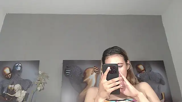 AntonellaBlanc online show from 04/10/26, 04:23