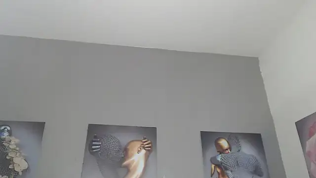 AntonellaBlanc online show from 07/01/26, 06:07