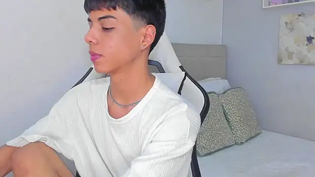 Thomas wil online show from 02/05/26, 06:18