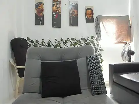 Latins Boss online show from 04/24/26, 06:21