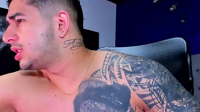 king falconer online show from 01/14/26, 02:17