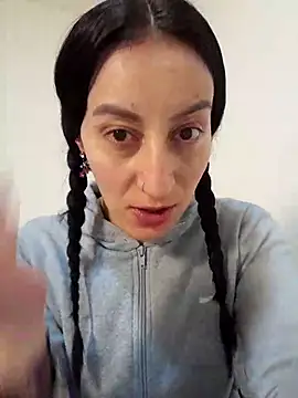 Oriana111 online show from 10/24/25, 12:56