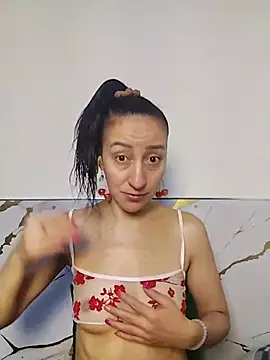 Oriana111 online show from 05/15/26, 12:12