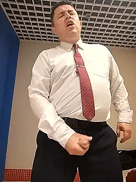 BigCristh79 online show from 01/11/26, 08:19