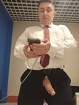 BigCristh79 online show from 07/09/26, 04:16