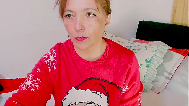 Kendraline1 online show from 12/14/25, 06:34