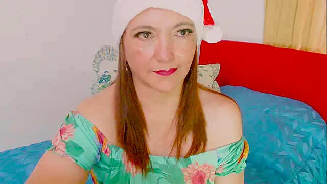 Kendraline1 online show from 12/16/25, 07:41