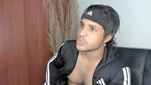 Evansdark1 online show from 11/11/25, 01:05